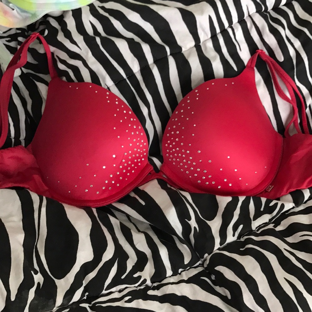 VS very sexy push up bra